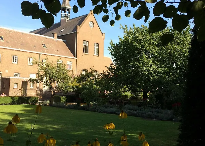 Het Klooster Han/Misafirhane